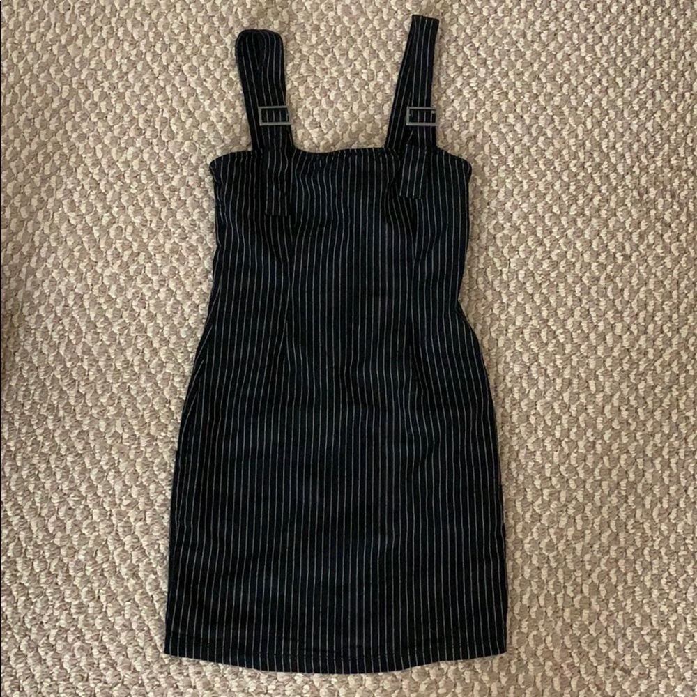 black and white striped tight bodycon dress